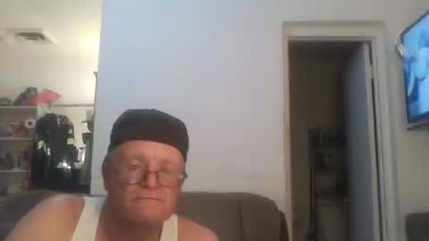 unclemuff online show from March 16, 11:03 am