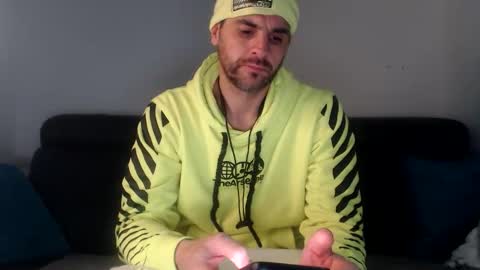 Unconquered  hot angels  online show from November 10, 12:48 am