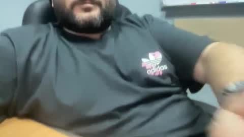 Snapshot of uncutdude321 chatting on October 28, 1:24 pm uncutdude321 online show from October 28, 1:24 pm