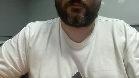 Snapshot of uncutdude321 chatting on September 28, 9:29 am uncutdude321 online show from September 28, 9:29 am