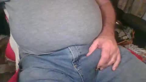 uncutmike7x5 online show from December 22, 11:57 pm