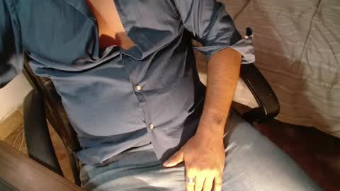 Giov online show from September 24, 7:45 pm