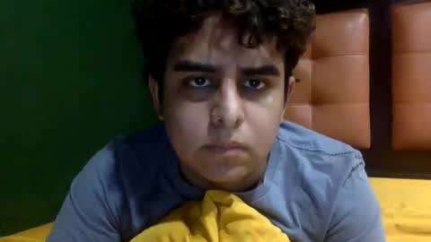 Snapshot of unlimitedfantasy chatting on October 13, 4:07 am Thiago online show from October 13, 4:07 am