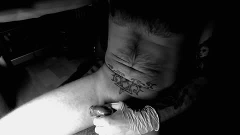 unlitimnaughty_ online show from November 3, 9:57 am