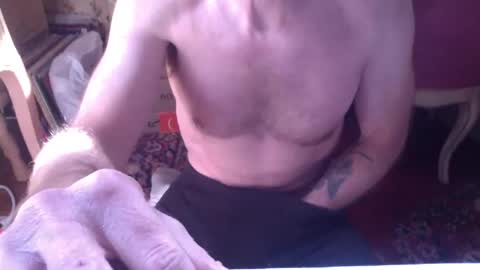 Snapshot of unrest666 chatting on February 3, 3:49 pm unrest666 online show from February 3, 3:49 pm