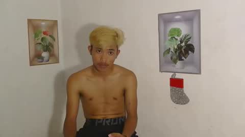 urasian_jomarie online show from January 12, 6:06 am