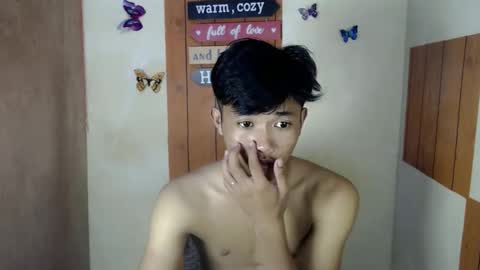 urasian_jomarie online show from September 15, 10:05 am