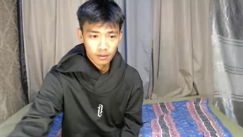 urasian_rey online show from June 11, 12:03 pm
