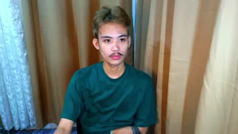 urasiancumboix2 online show from June 29, 9:59 am