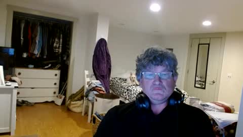 Snapshot of urfavteach50 chatting on February 26, 11:24 pm Gregor online show from February 26, 11:24 pm