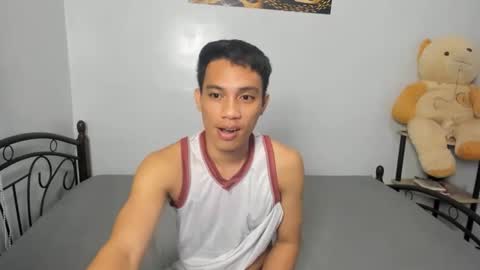 urfucker_vinz online show from January 19, 3:14 pm