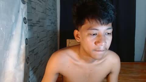 urhardfucker_joseph online show from April 12, 5:03 pm