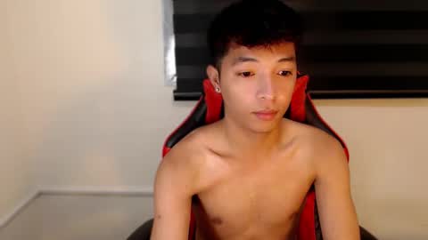 Ethan online show from November 5, 6:32 pm