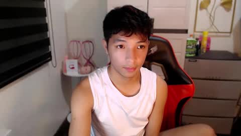 Ethan online show from March 30, 5:47 pm