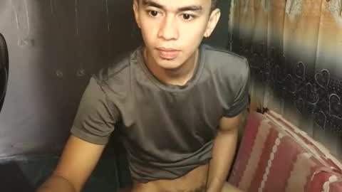 urwild_fuckerxx online show from February 11, 1:32 am