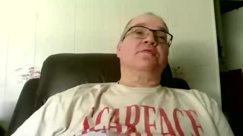 usstarr1 online show from March 18, 5:49 pm