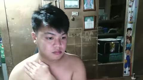 Snapshot of utsukushi591850 chatting on March 3, 11:59 am debby online show from March 3, 11:59 am