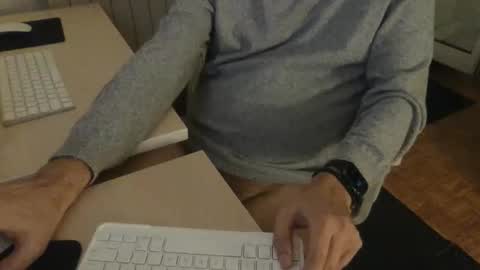 vaibrasilpirocudo online show from November 14, 10:11 pm