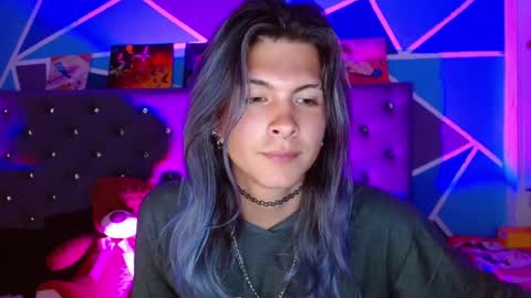 valentainn online show from January 8, 7:19 pm