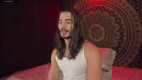 valentin_hoffman online show from December 3, 11:43 am