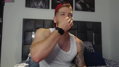 Valentino Ferrari online show from January 8, 10:58 pm