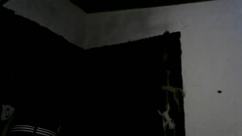 Snapshot of vampireathome chatting on October 27, 4:48 am vampireathome online show from October 27, 4:48 am