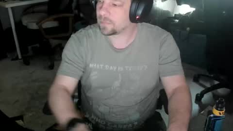 vandonh online show from October 22, 8:45 pm