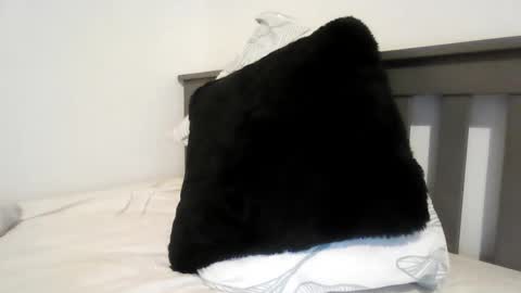 Snapshot of varghese28 chatting on September 25, 9:30 am kerala mallu boy online show from September 25, 9:30 am