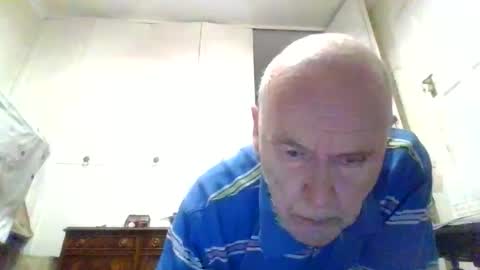 vaughan1010 online show from December 15, 8:06 pm