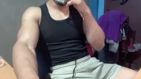 Snapshot of veilofstrength11 chatting on October 28, 9:56 am veilofstrength11 online show from October 28, 9:56 am