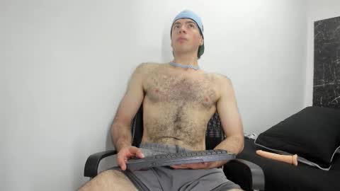 Vello online show from January 8, 8:03 pm