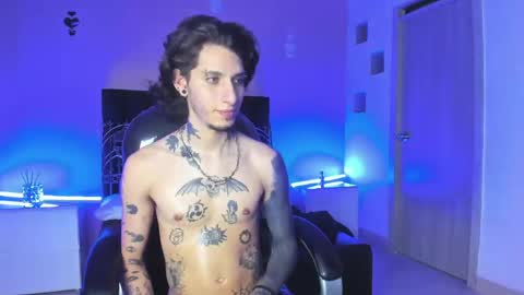 vergil_noir online show from April 24, 4:59 am