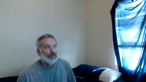 hairy man online show from June 1, 12:00 am