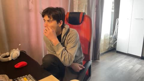 vialeras online show from February 21, 6:36 am