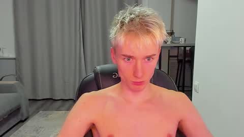 vibemygirl online show from September 22, 12:48 pm