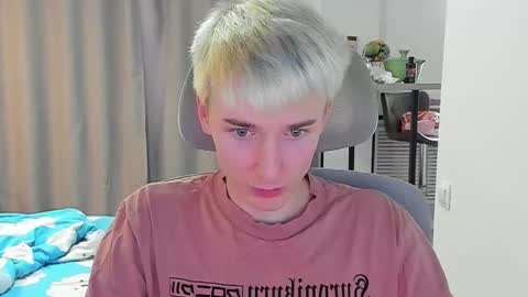 vibemygirl online show from October 8, 7:46 am