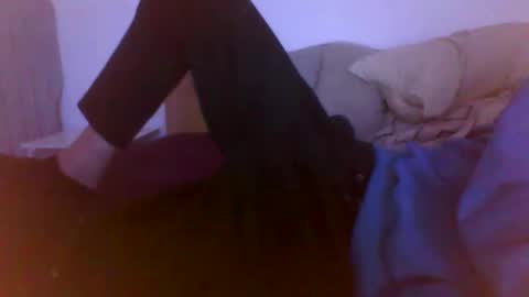 Snapshot of victor_1486 chatting on October 13, 9:54 pm victor_1486 online show from October 13, 9:54 pm