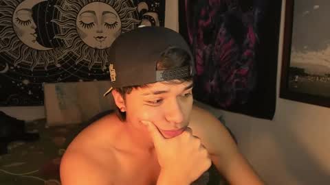 Victorino Jhonson online show from February 2, 3:07 pm