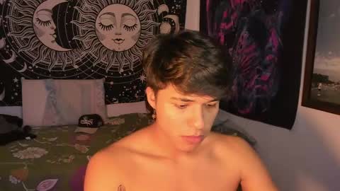 Victorino Jhonson online show from December 26, 9:15 pm