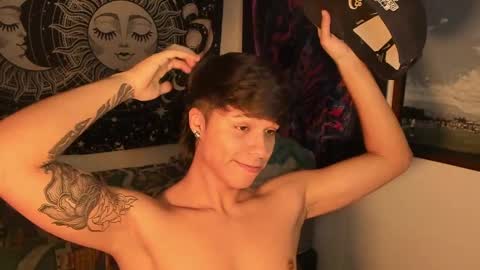 Victorino Jhonson online show from December 19, 2:45 am