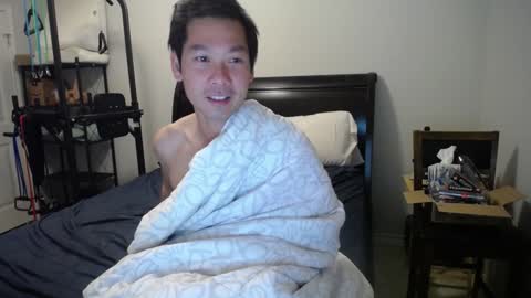 Snapshot of vietnamese23 chatting on December 8, 10:08 am wonderful online show from December 8, 10:08 am