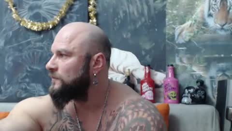 viking online show from February 5, 7:10 pm