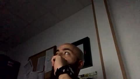 Snapshot of vikingc0ck_ chatting on October 19, 12:48 am vikingc0ck_ online show from October 19, 12:48 am