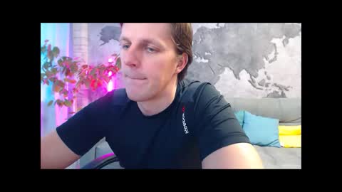 vikingchrisss online show from March 2, 11:06 am