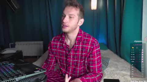 fansly  VITEKsecret online show from November 20, 4:23 am