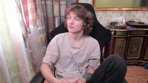 Dimoooooon online show from February 18, 8:45 am