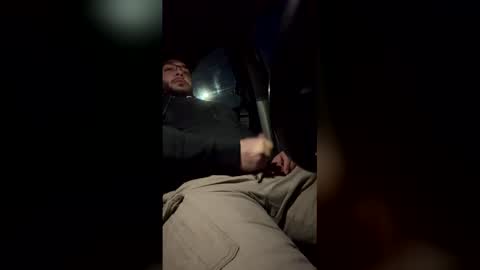 vinny121509 online show from April 6, 9:43 am