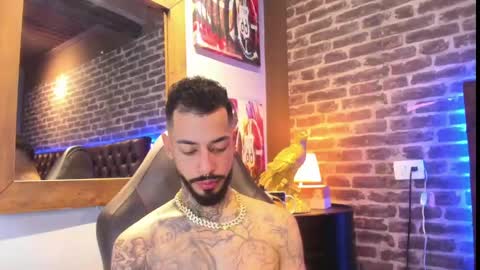 ---Vinzen--- online show from September 26, 5:27 am