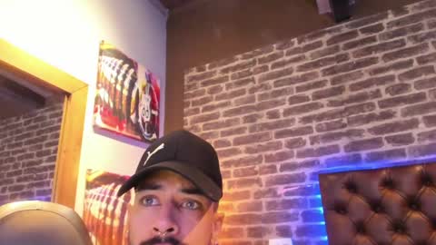 ---Vinzen--- online show from September 24, 5:07 am