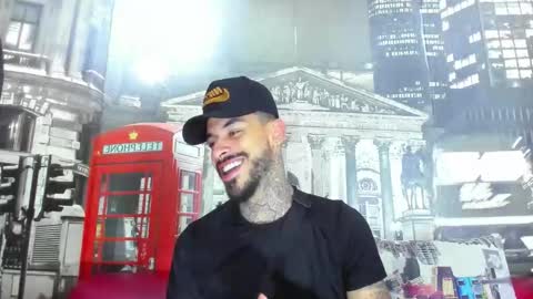 ---Vinzen--- online show from October 18, 4:39 am